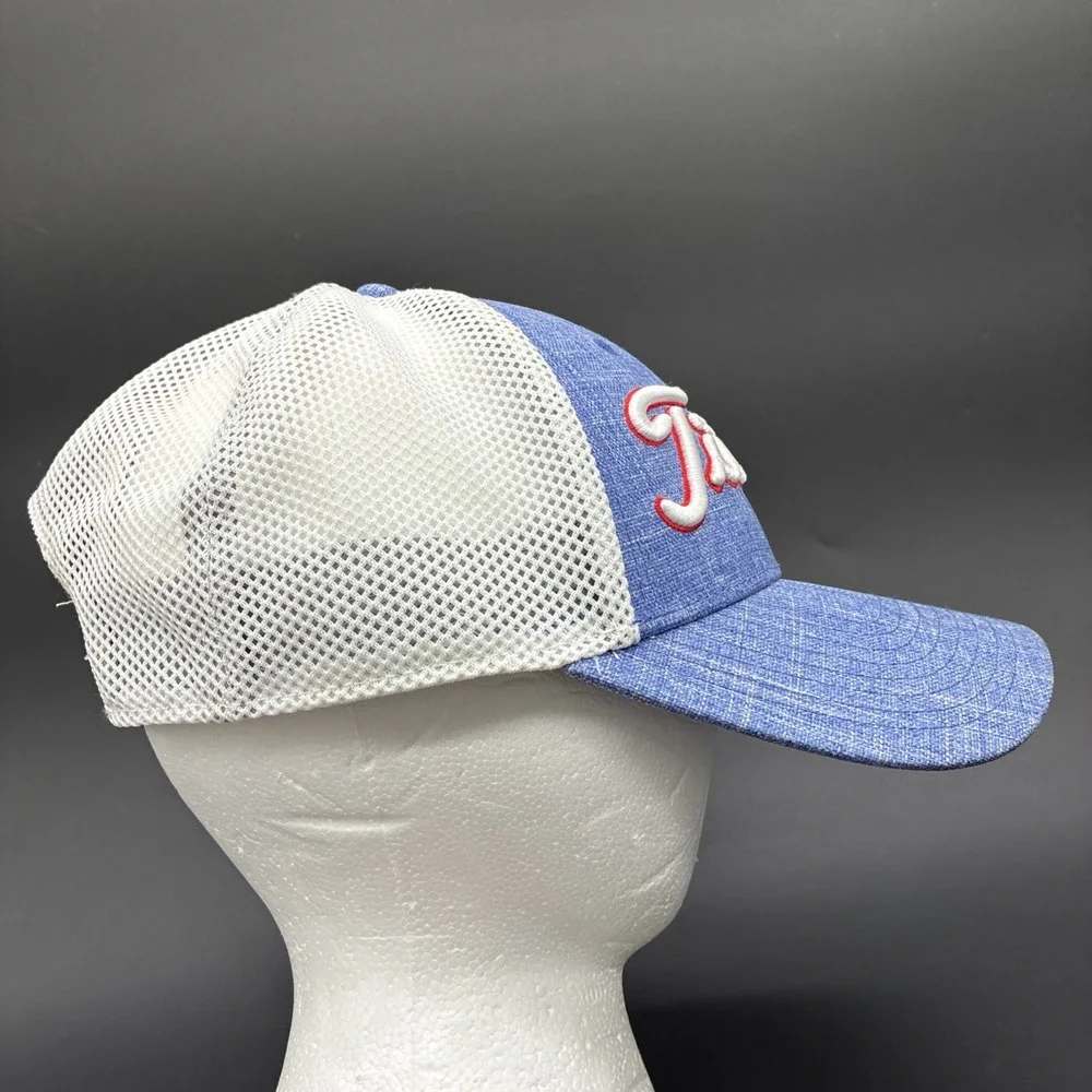 Titleist Performance Golf Hat Men's One Size Blue White Mesh USA Flag Adjustable